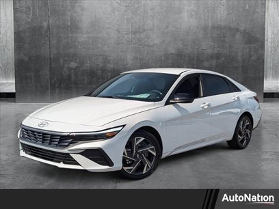 New 2025 Hyundai Elantra SEL