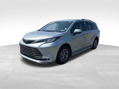 Used 2021 Toyota Sienna XLE w/ XLE Plus Package
