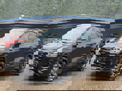 New 2025 Ford Escape ST-Line w/ Cold Weather Package