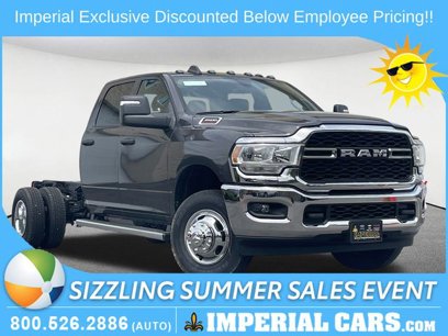 New 2024 RAM 3500 Tradesman w/ Chrome Appearance Group