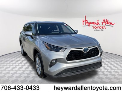 Certified 2022 Toyota Highlander LE