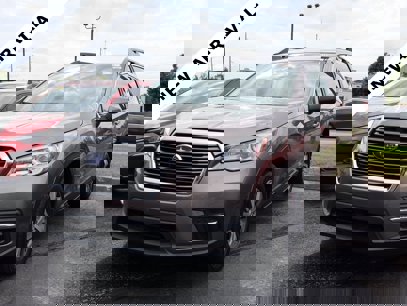 Used 2022 Subaru Ascent Premium w/ Convenience Package