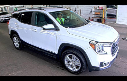 Used 2023 GMC Terrain SLE w/ Driver Convenience Package