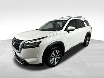 Used 2022 Nissan Pathfinder SL