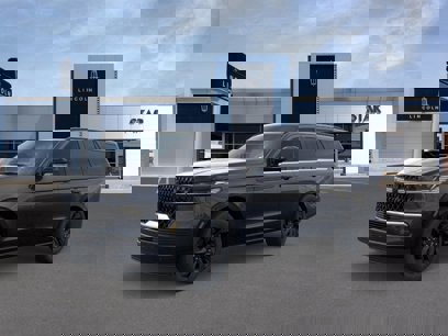 New 2025 Lincoln Navigator Reserve w/ Jet Appearance Package