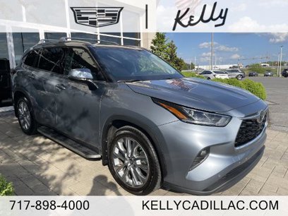 Used 2024 Toyota Highlander LE
