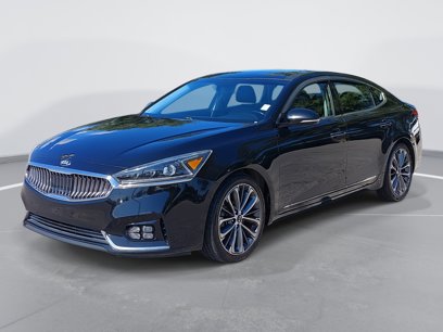 Used 2017 Kia Cadenza Technology