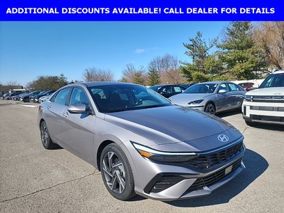 New 2025 Hyundai Elantra SEL