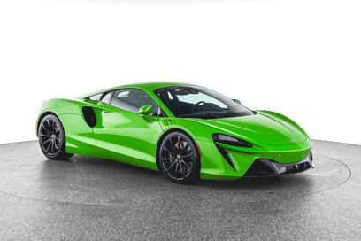 New 2025 McLaren Artura