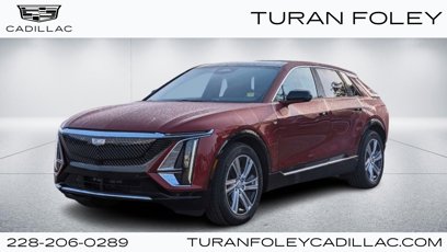 New 2024 Cadillac Lyriq Tech w/ LPO, Floor Liner Package