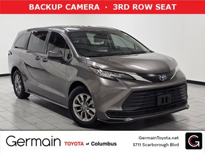 Used 2022 Toyota Sienna LE