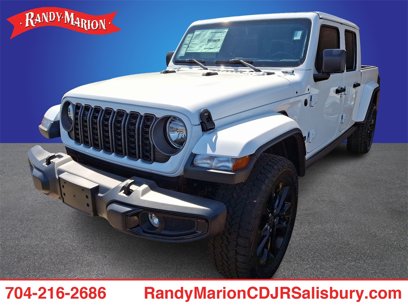 New 2025 Jeep Gladiator Sport