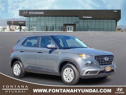 New 2025 Hyundai Venue SE