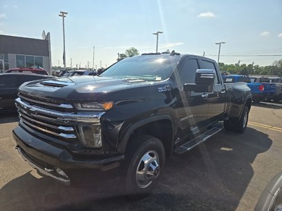 Used 2022 Chevrolet Silverado 3500 High Country w/ Technology Package