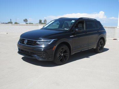 Used 2023 Volkswagen Tiguan SE R-Line