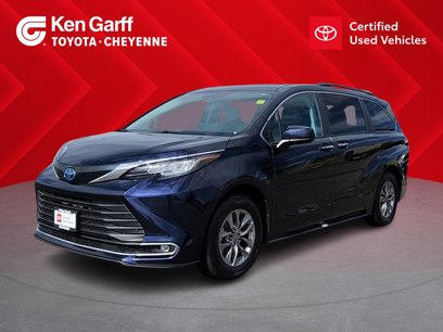 Used 2023 Toyota Sienna XLE