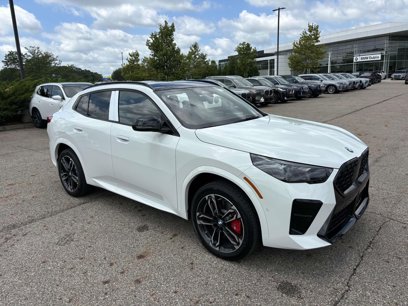 New 2025 BMW X2 xDrive28i w/ Technology Package