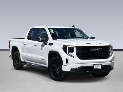 Used 2025 GMC Sierra 1500 Elevation w/ Elevation Premium Package