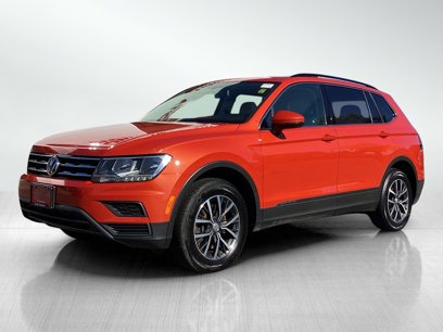 Used 2019 Volkswagen Tiguan SE w/ Panoramic Sunroof Package