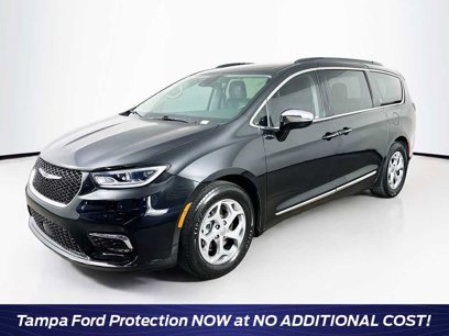 Used 2023 Chrysler Pacifica Limited