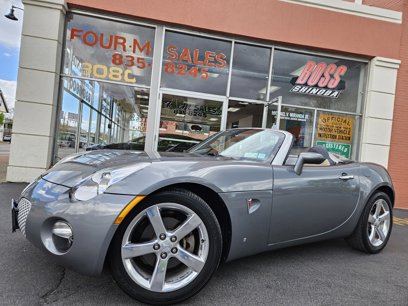 Used 2006 Pontiac Solstice Convertible w/ Premium Package