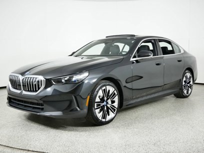 New 2024 BMW i5 eDrive40i w/ Premium Package
