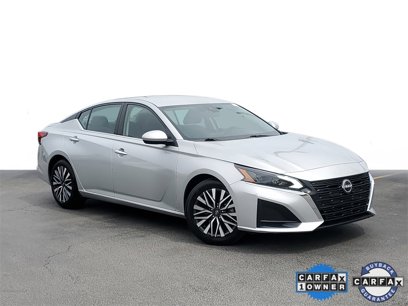Used 2023 Nissan Altima 2.5 SV