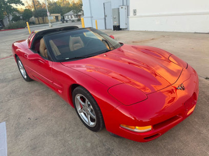 Used 2000 Chevrolet Corvette Coupe w/ Roof Pkg