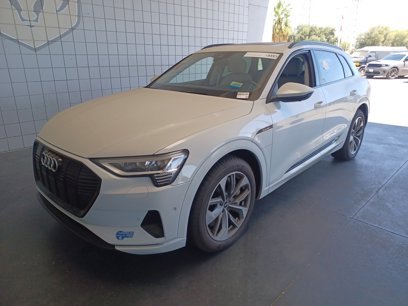 Used 2021 Audi e-tron Premium Plus w/ Premium Plus Package