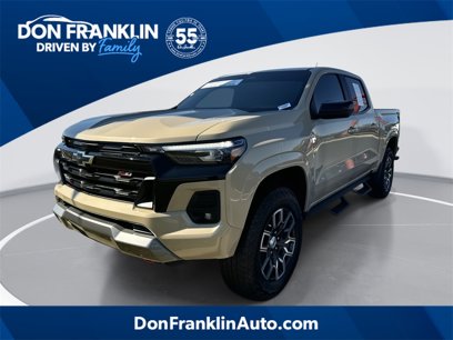 Used 2023 Chevrolet Colorado Z71 w/ Z71 Convenience Package 2