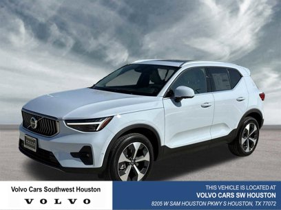 New 2025 Volvo XC40 B5 Plus w/ Protection Package Premier