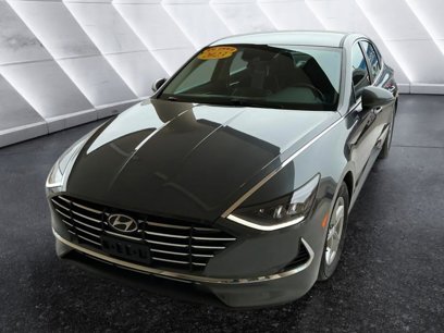 Certified 2023 Hyundai Sonata SE w/ Cargo Package
