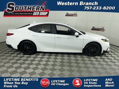 Used 2025 Toyota Camry SE