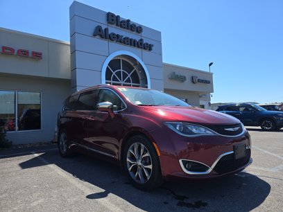 Used 2017 Chrysler Pacifica Limited
