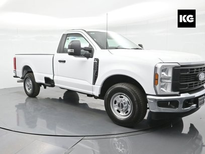 New 2024 Ford F250 XL w/ XL Chrome Package