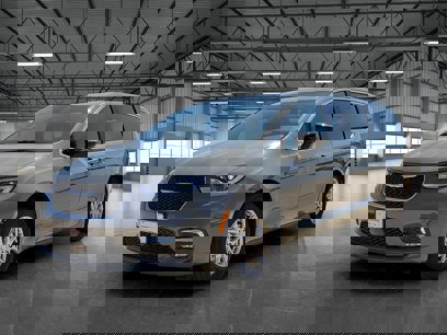 New 2025 Chrysler Pacifica Select