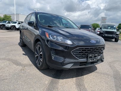 Used 2022 Ford Escape SE