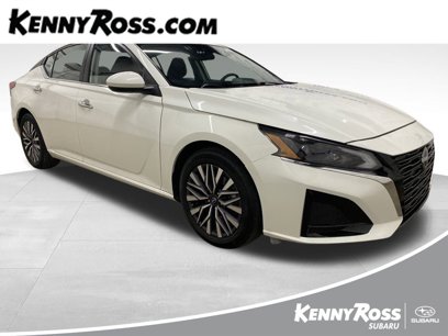 Used 2023 Nissan Altima 2.5 SV
