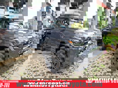 New 2025 Toyota 4Runner SR5