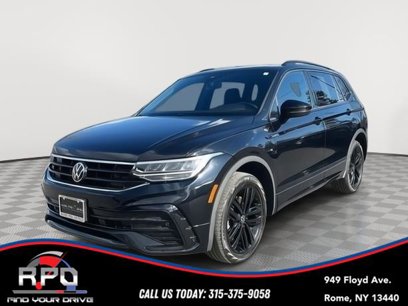 Used 2022 Volkswagen Tiguan SE R-Line