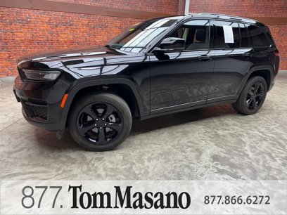 Used 2022 Jeep Grand Cherokee Altitude
