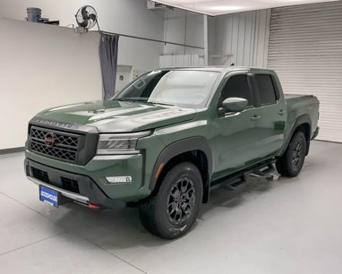 Used 2023 Nissan Frontier PRO-4X w/ Pro-4X Premium Package