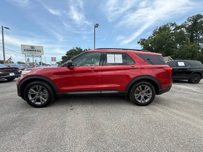 Used 2021 Ford Explorer XLT w/ Equipment Group 202A