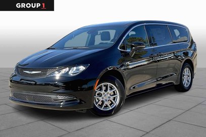 New 2025 Chrysler Voyager LX