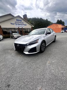 Used 2024 Nissan Altima 2.5 SV