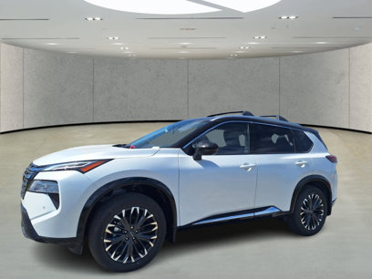 New 2025 Nissan Rogue Platinum w/ Platinum Premium Package