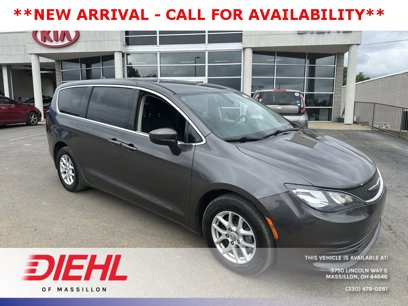 Used 2017 Chrysler Pacifica Touring