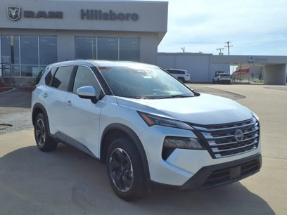 Used 2024 Nissan Rogue SV