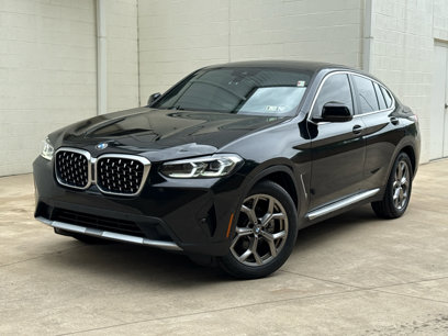 Used 2022 BMW X4 xDrive30i w/ Premium Package 2