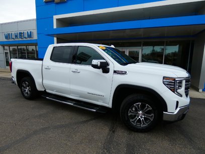 Used 2023 GMC Sierra 1500 SLT w/ SLT Convenience Package